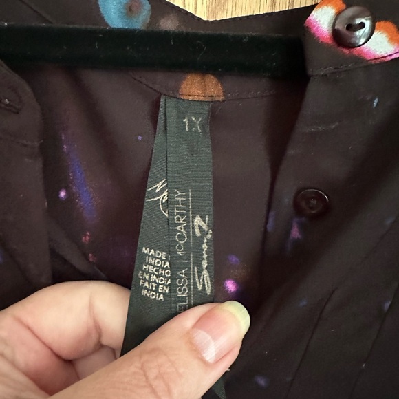 Melissa McCarthy Seven7 pin tuck tunic length blouse 1X EUC, long button sleeves - Picture 4 of 9